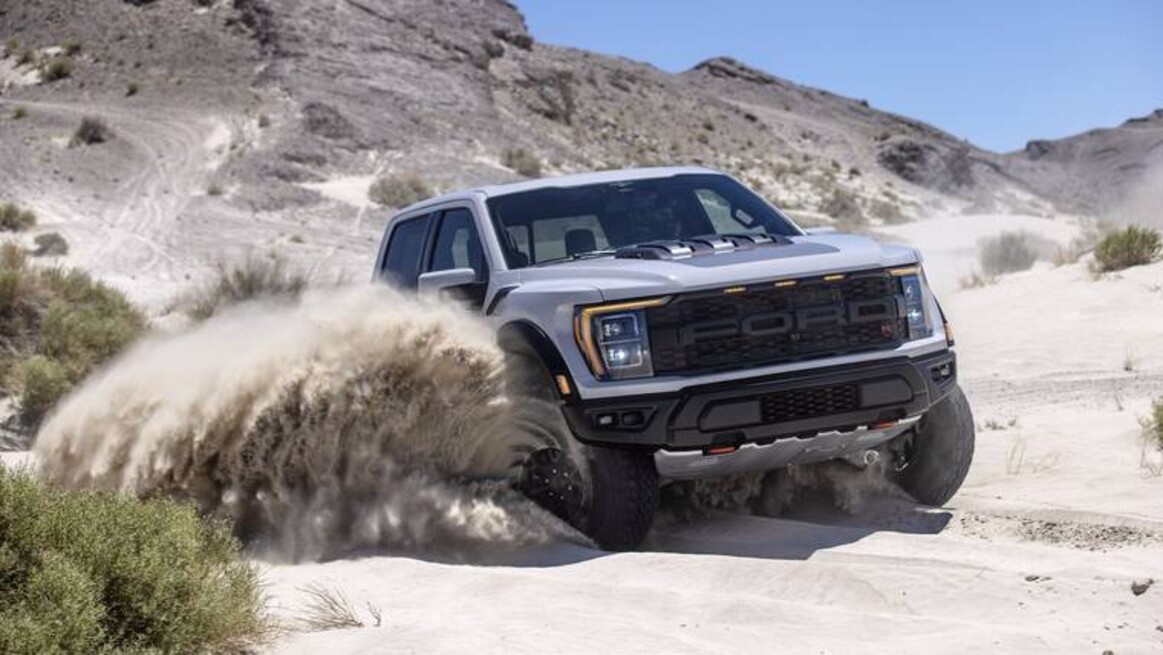 55 Raptor Ford Raptor R: The Ultimate High-Performance Off-Road Truck